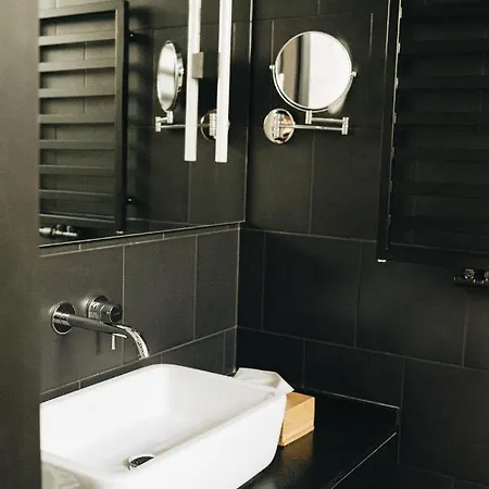 Stary Rynek Premium Apartments: Old Market Square Elegance Apartment *