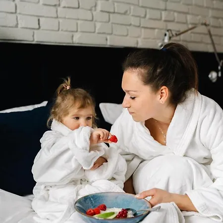 Apartamento Ratuszova Stary Rynek Old Market Premium & Restaurant Ad 1954 *