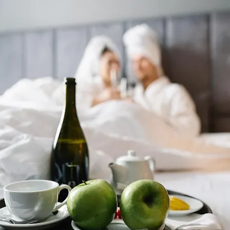 Ratuszova Stary Rynek Old Market Premium & Restaurant Ad 1954 Apartamento Poznan