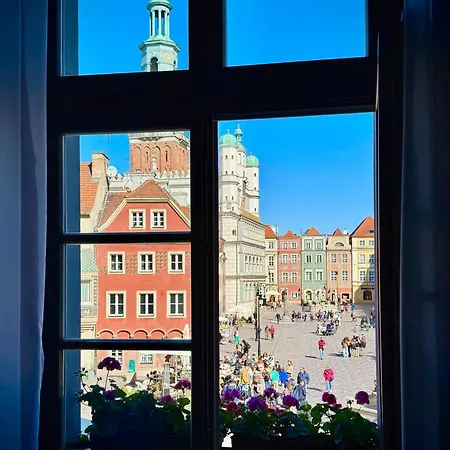 Ratuszova Stary Rynek Old Market Boutique & Restaurant Poznań