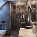 Stary Rynek Premium Apartments: Old Market Square Elegance Poznan