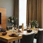 Stary Rynek Premium Apartments: Old Market Square Elegance Apartment Poznan