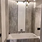 Stary Rynek Premium Apartments: Old Market Square Elegance Apartment *
