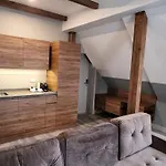 Stary Rynek Premium Apartments: Old Market Square Elegance Poznan