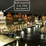 Apartment Stary Rynek Premium Apartments: Old Market Square Elegance *