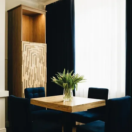Apartment Stary Rynek Premium Apartments: Old Market Square Elegance