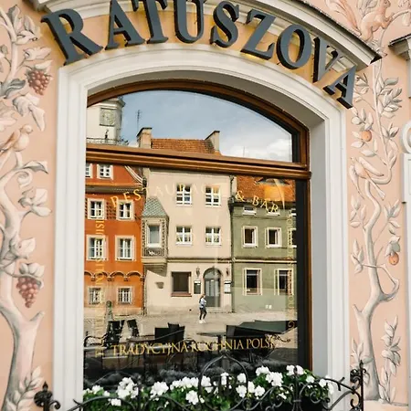 Ratuszova Stary Rynek Old Market Square Premium & Restaurant Ad 1954 Lejlighed Poznań