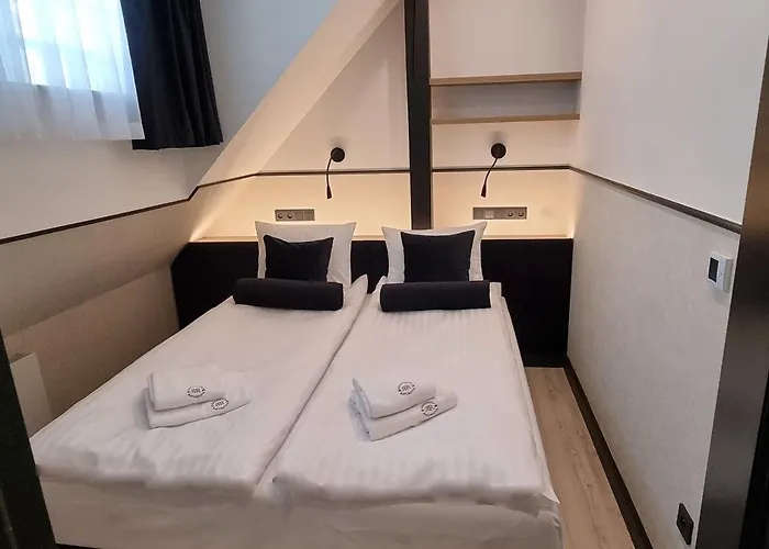 Appartement Ratuszova Stary Rynek Old Market Boutique Residence & Restaurant