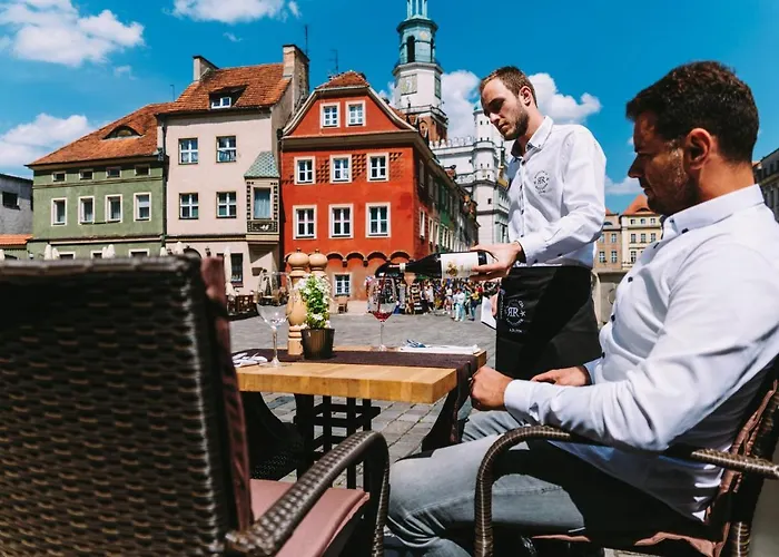 Lägenhet Ratuszova & Restaurant - Stary Rynek Old Market Poznań