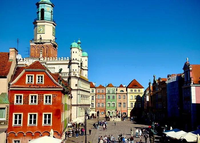 Lägenhet Ratuszova & Restaurant - Stary Rynek Old Market *
